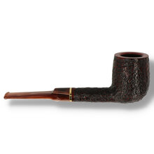 A straight billiard with a lucite saddle stem