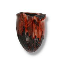Close-up of Erik Nørding Freehand Rustic 172 showing angular bowl, rustic detailing and black acrylic stem