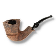 Erik Nording Signature Black Grain Freehand Briar Pipe 196 showing its sculpted freehand bowl, natural plateau rim and black acrylic stem.