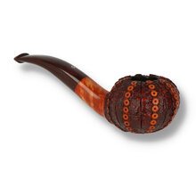 Reverse angle of the Northern Briars Dark Tan Sea Urchin NB-292 highlighting the hand-carved bowl and polished Cumberland stem.